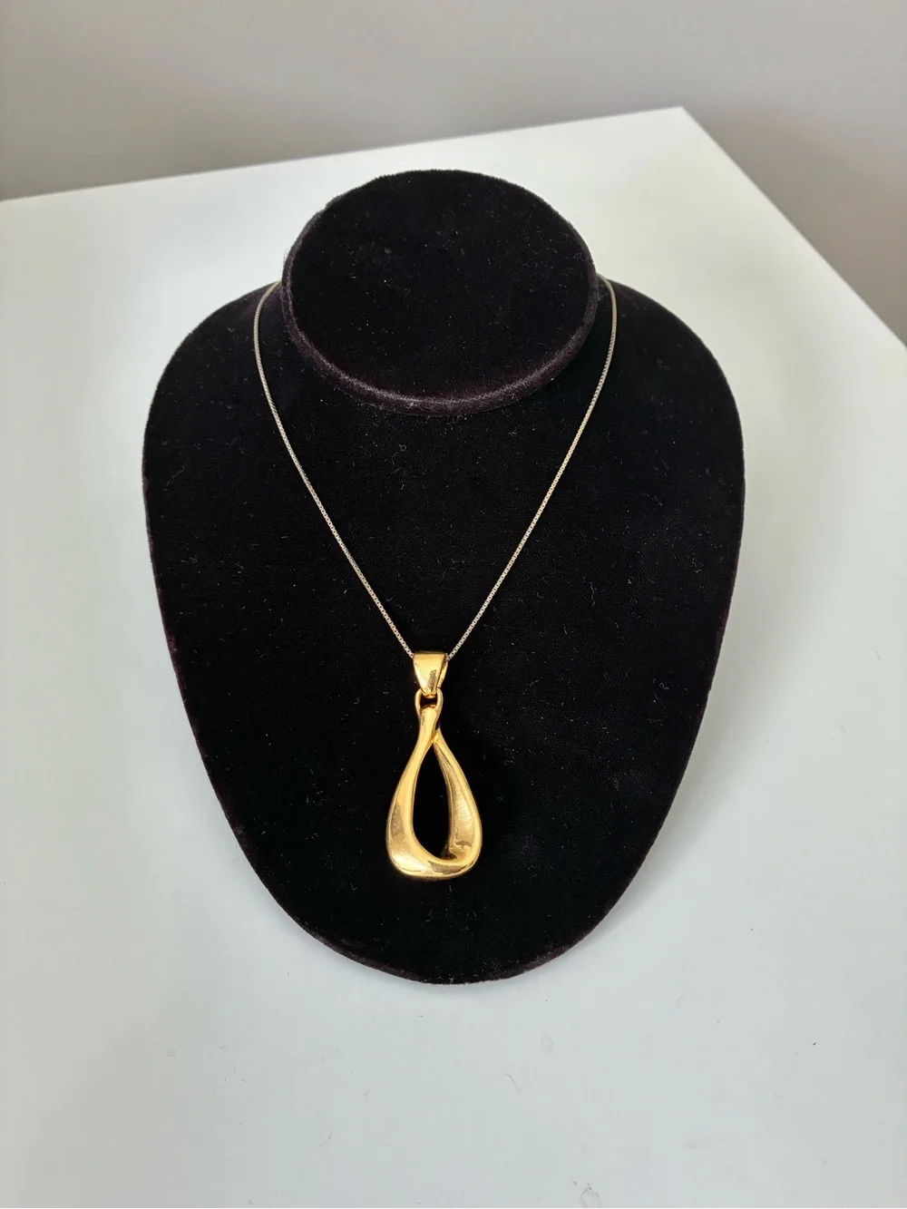 Milor 14k Gold Resin Infinity Pendant, Milor Italy